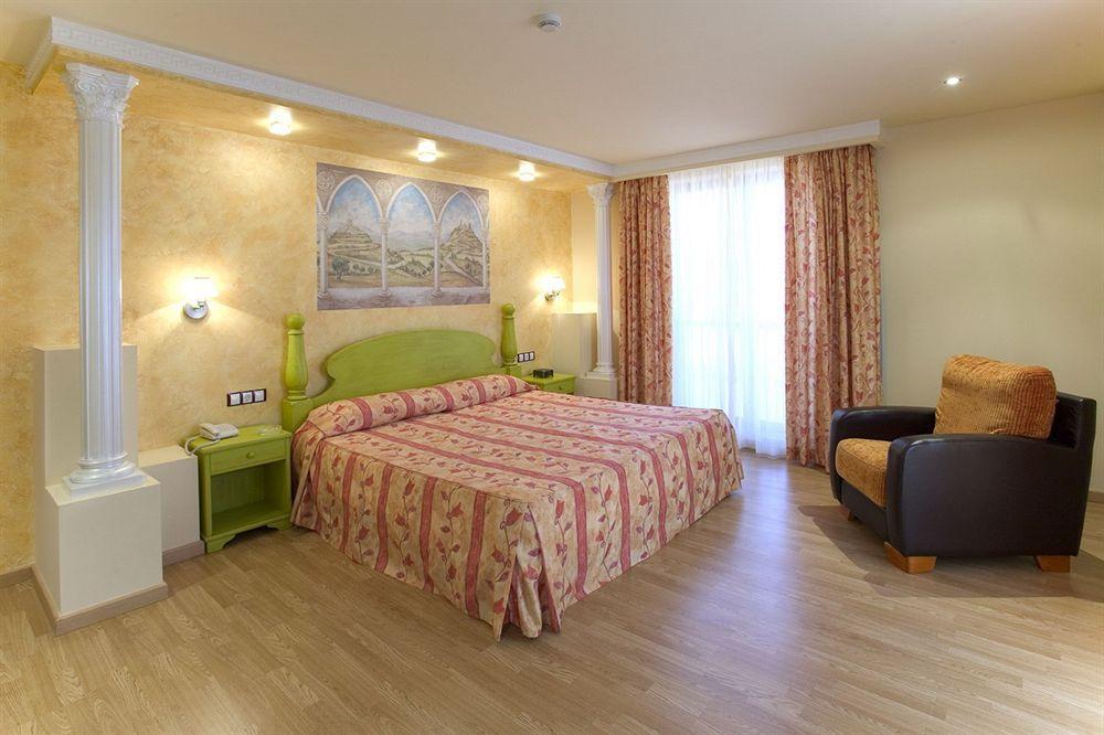 Apartamentos Spa Villa Pasiega Hoznayo Buitenkant foto