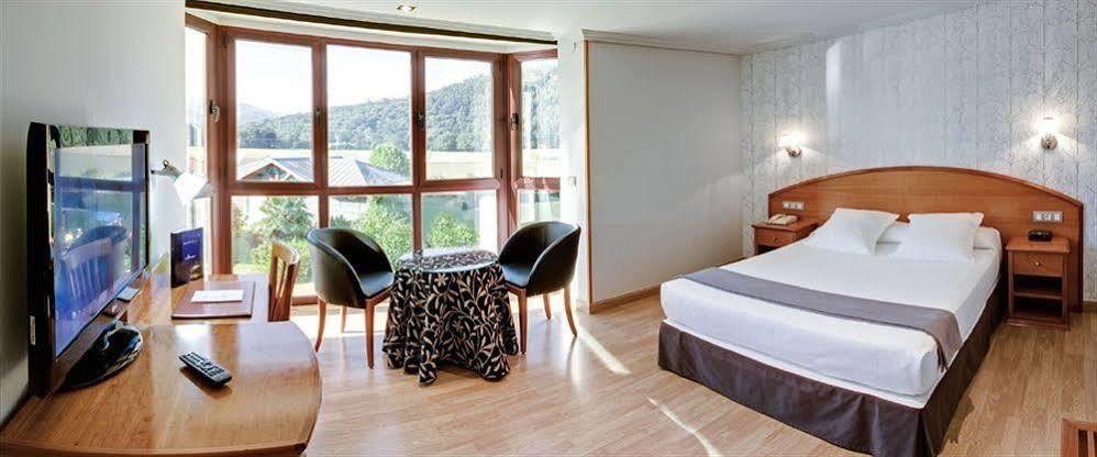 Apartamentos Spa Villa Pasiega Hoznayo Buitenkant foto