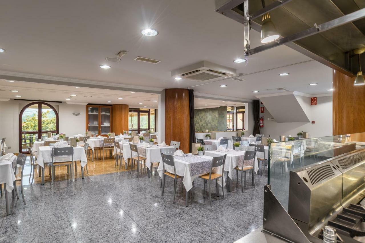 Apartamentos Spa Villa Pasiega Hoznayo Buitenkant foto